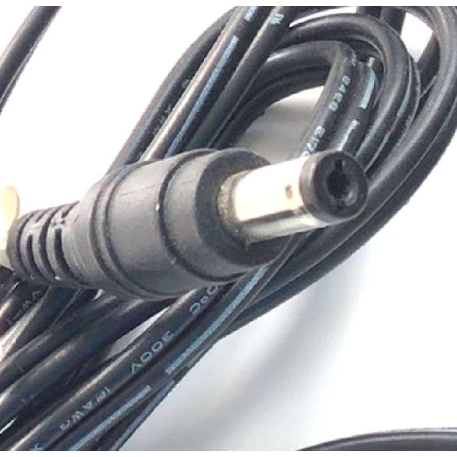 CARGADOR / ADAPTADOR DE FUENTE DE ALIMENTACION CHALLENGER VCA-VCD  / NUMERO DE PARTE RNG-110 / PS-2.1-5-4D / E202402 / ENTRADA VCA 100-120V~ 50/60HZ 0.8A / SALIDA VCD 5V 0-4.0A (SET AT 4.0A) / MODELO HK-HA-U05 - Imagen 4